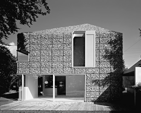 (BDT_05_025) 9 x 9 House