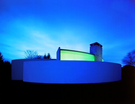 (BDT_05_053) Crescent House