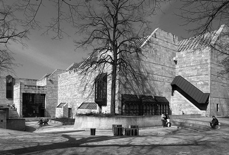 (BDT_07_021) Neue Pinakothek