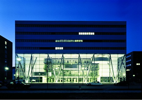 (BDT_09_025) Centre for Information and Media Technology, Adlershof Science and Technology Park