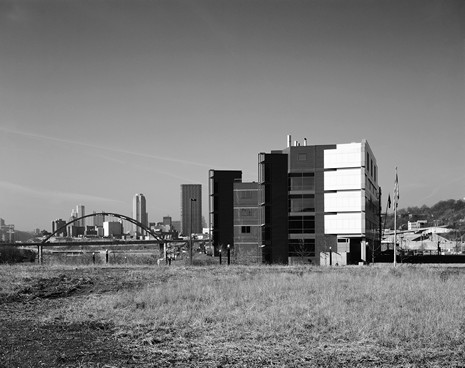 (BDT_09_027) Center for Biotechnology and Bioengineering