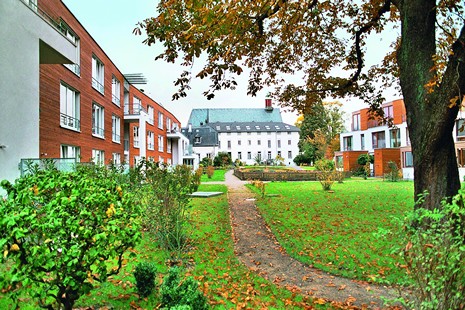(BDT_11_019) Carmelite Monastery Housing Complex