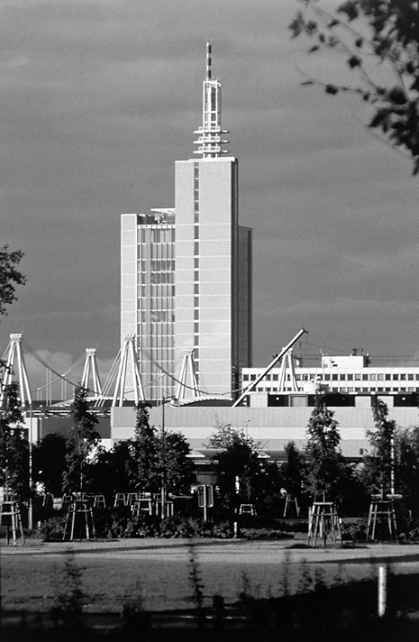 (BDT_12_028) Deutsche Messe AG