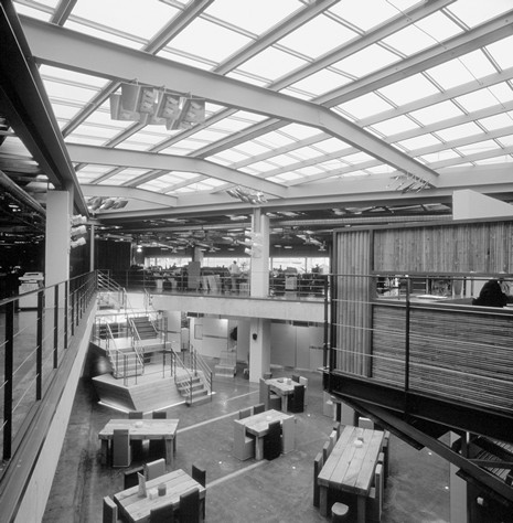 (BDT_12_048) Ted Baker Offices