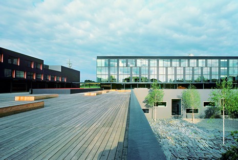 (BDT_13_087) Gymnase et École Professionelle