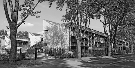 (BDT_13_100) Energy-plus Primary School