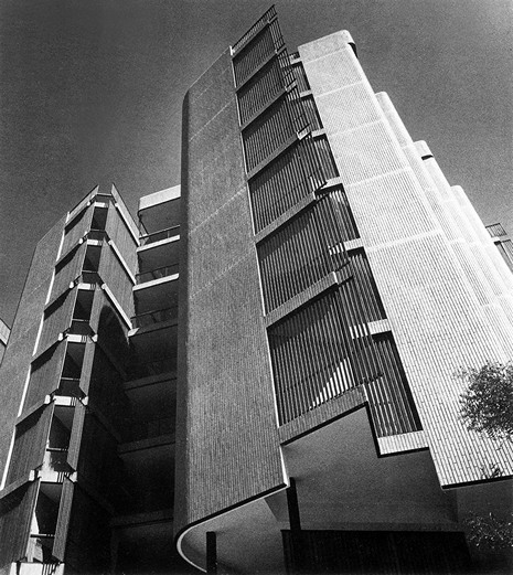 (BDT_14_007) Girasol Apartment Building