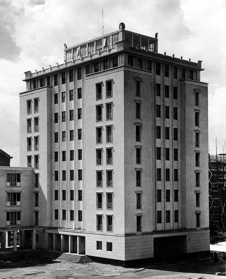 (BDT_14_081) Apartment Tower Weberwiese