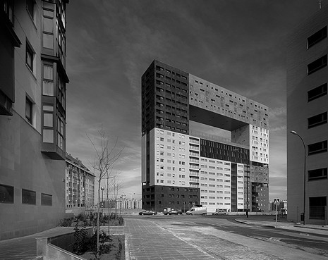 (BDT_14_092) Mirador Residential Complex