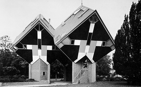 (BDT_14_106) Cube House