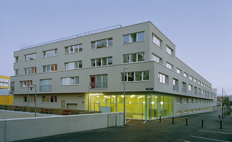 (BDT_16_030) Lux Housing Complex