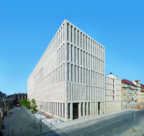 (BDT_17_049) Jacob-und-Wilhelm-Grimm-Zentrum