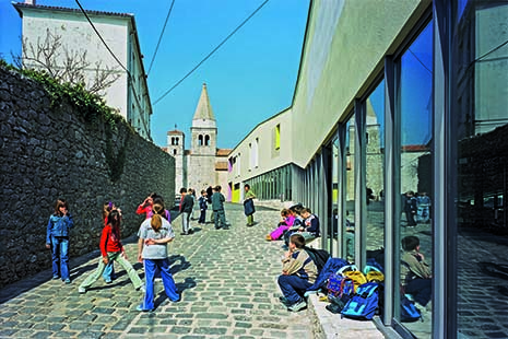 (BDT_19_030) Fran Krsto Frankopan Primary School