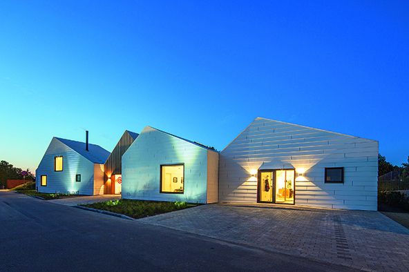 (BDT_21_059) Cancer Counseling Center