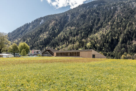 (BDT_23_228) Cow and Sheep Shed Schiers