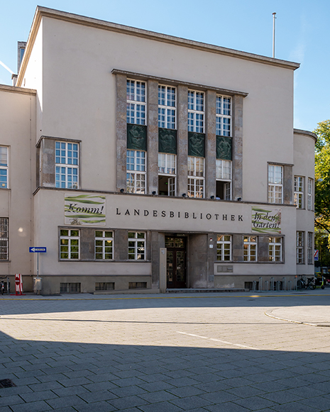 (BDT_23_246) Upper Austrian State Library in Linz