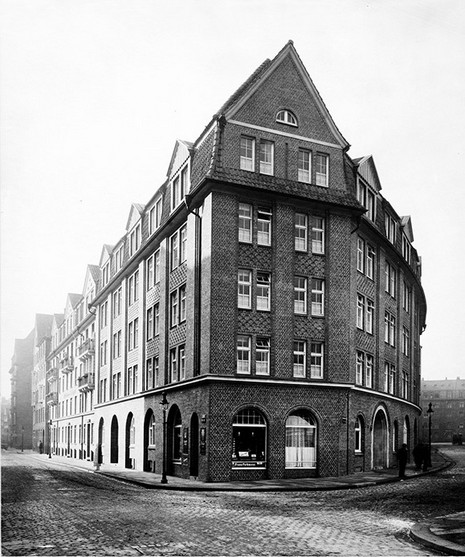 (BDT_27_003) Rehhoffstraße Men’s Hostel