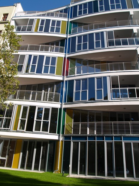 (BDT_27_029) Kreuzberg Beguinage