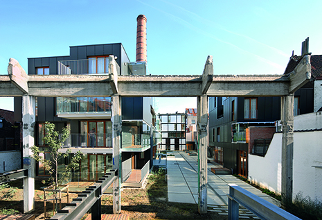 (BDT_28_033) Apartment Building Savonnerie Heymans