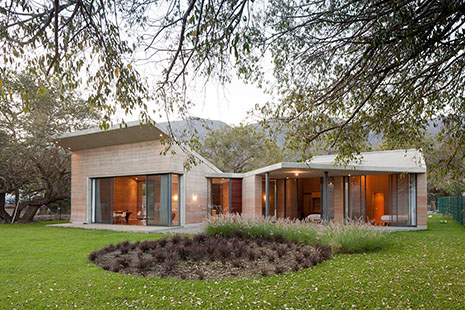 (BDT_31_007) Ajijic Weekend House