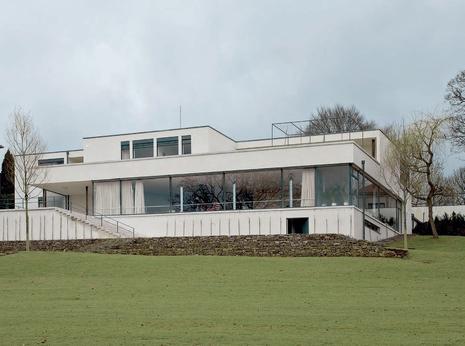 (BDT_32_011) Tugendhat House