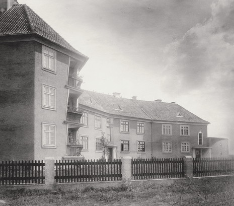 (BDT_33_001) ‘Bunte Reihe’ Housing Estate