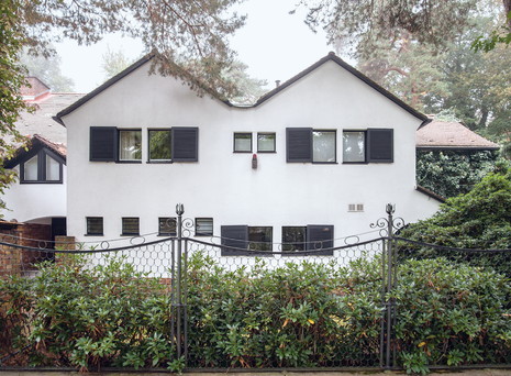 (BDT_33_012) Scharf House